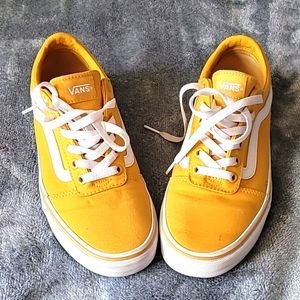Vans size 8.5 women